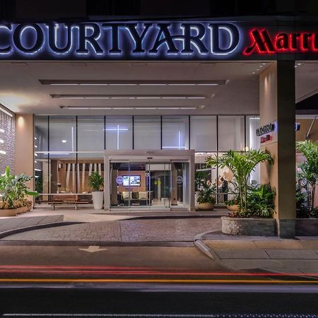 Courtyard By Marriott Bethesda Chevy Chase Hotel Bagian luar foto