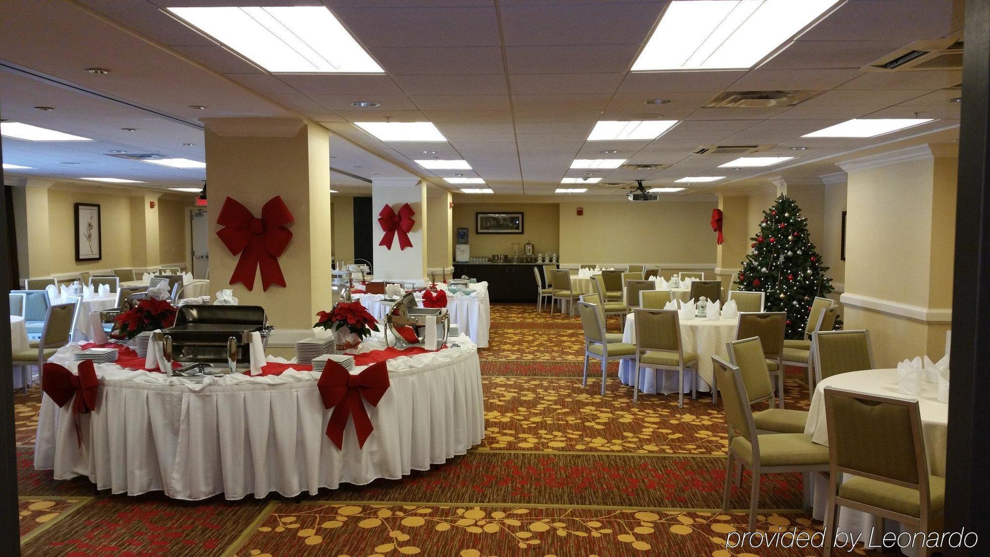 Courtyard By Marriott Bethesda Chevy Chase Hotel Bagian luar foto