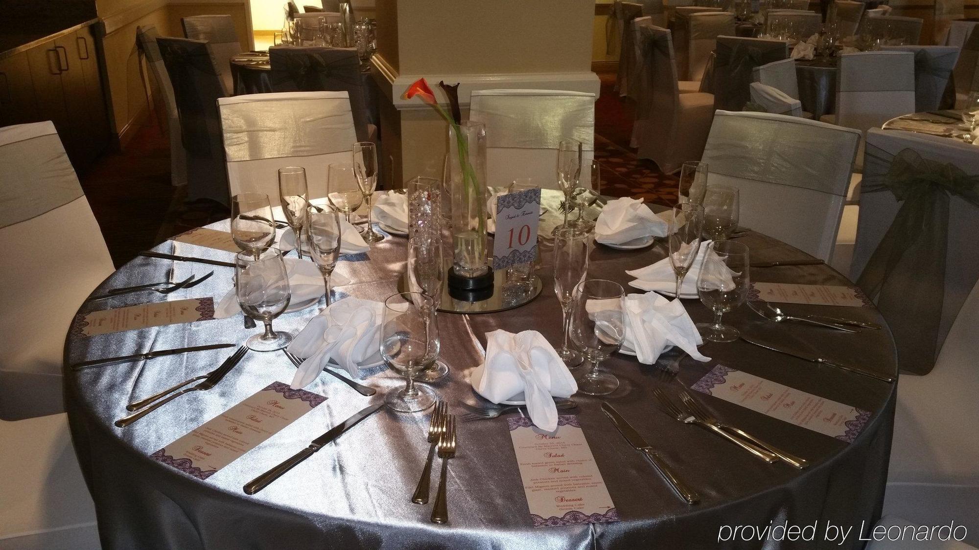 Courtyard By Marriott Bethesda Chevy Chase Hotel Bagian luar foto