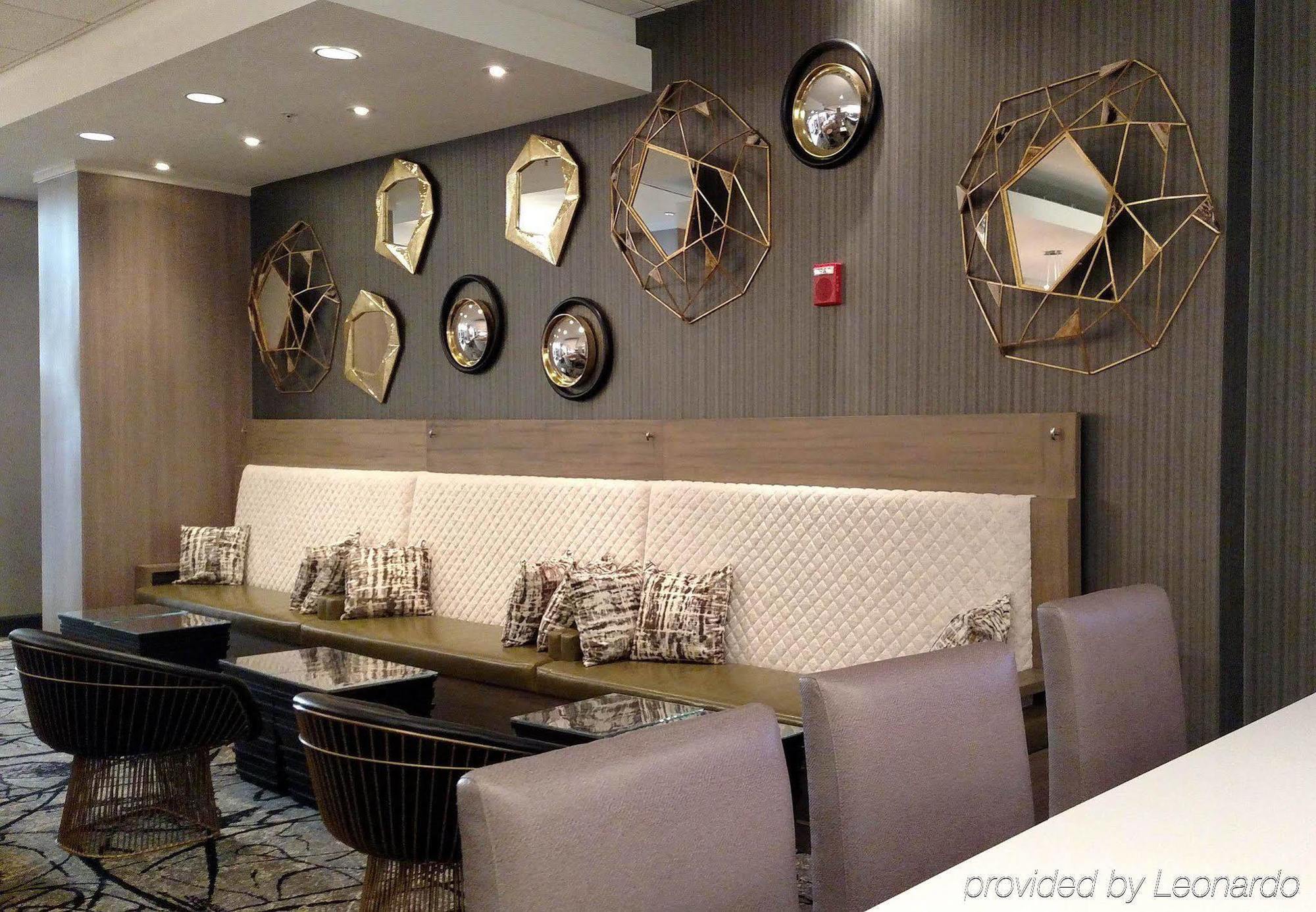 Courtyard By Marriott Bethesda Chevy Chase Hotel Bagian luar foto